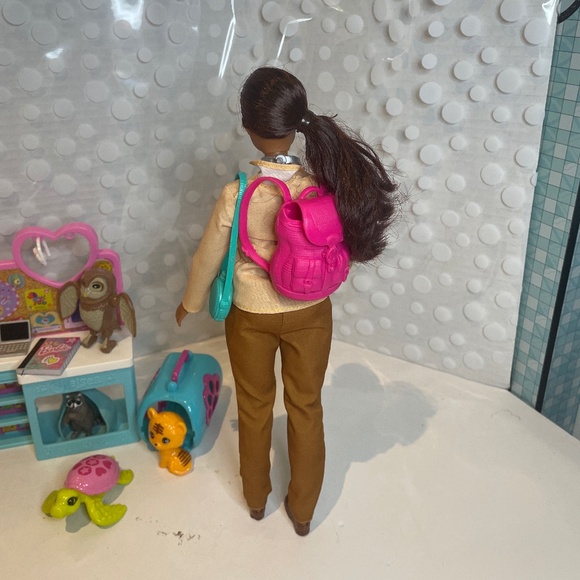 Barbie Chelsea 🐢🐯Wildlife Vet with 🦉Nat Geo conservation Barbie - Picture 9 of 13